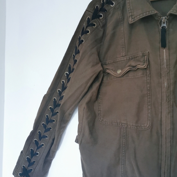 FREE PEOPLE Faye Lace Sleeve Cargo Jacket - Picture 3 of 6
